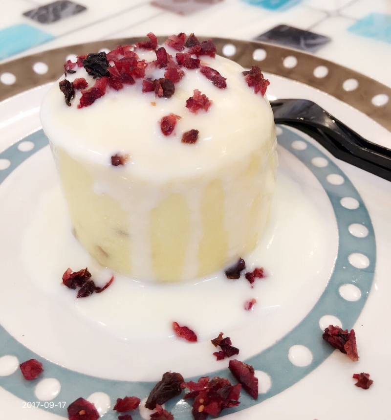 Cranberry Steamed Cake