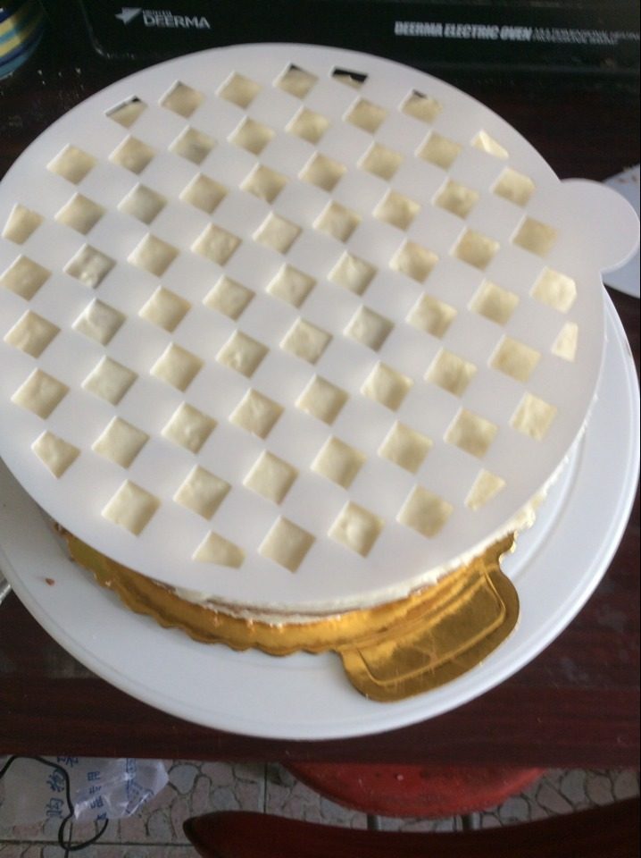 Chequered Light Cream Cheese Mousse Cake Making Steps