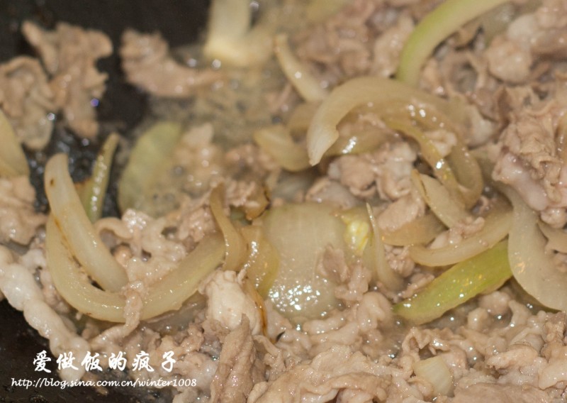 Four easy steps to make delicious Yoshinoya beef rice! Cooking steps