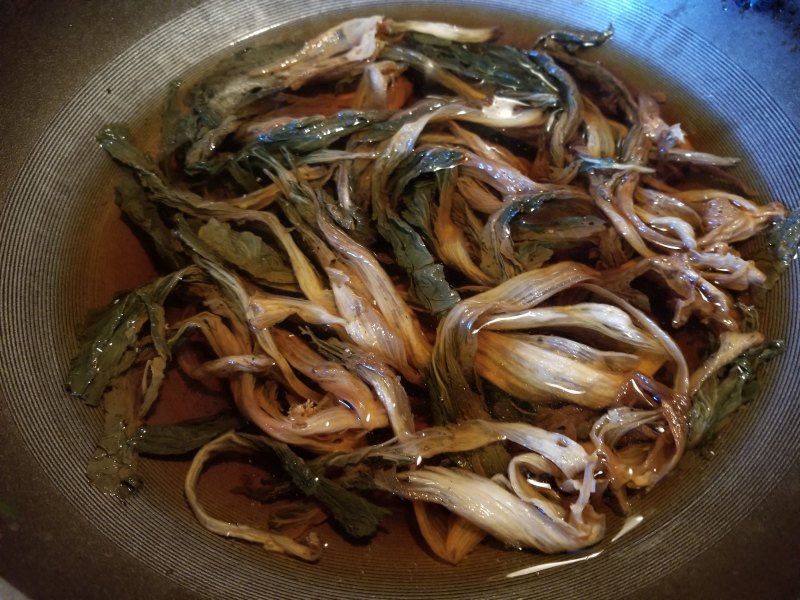 Steps for Cooking Xian Zhugubone, Chinese Yam and Dried Vegetable Soup