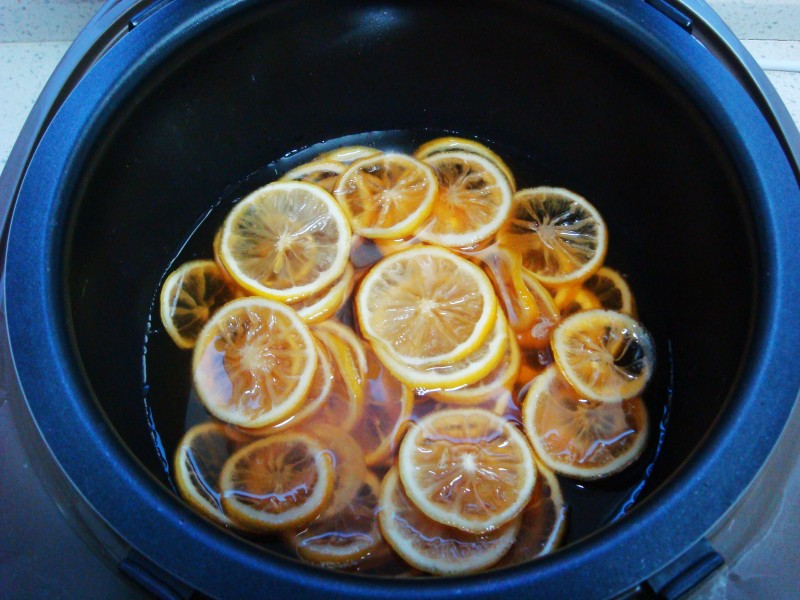 Steps for Making Lemon Paste [Rice Cooker Version]