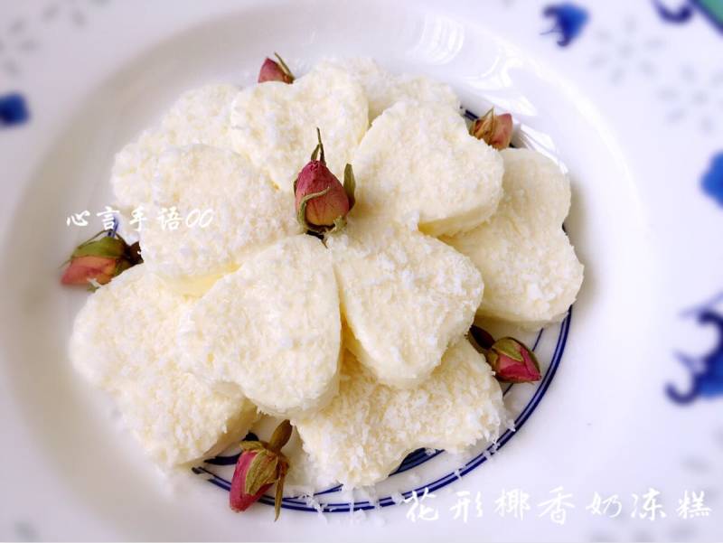 Steps to Make Coconut Milk Jelly with Flower Shape