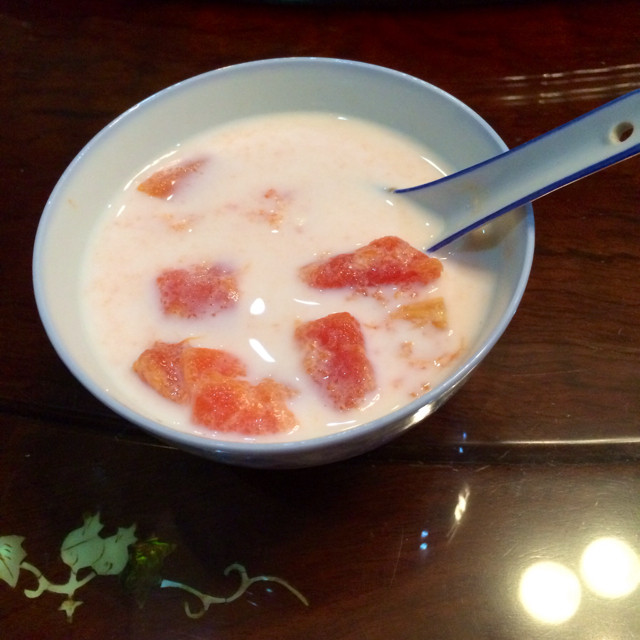 Iced Milk Papaya Rock Sugar Soup