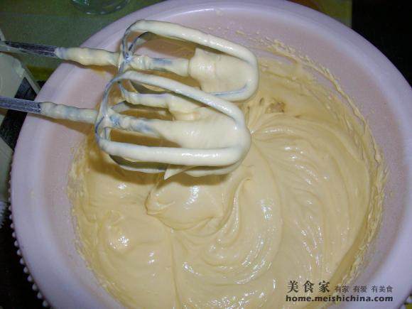 Steps for Making Chocolate Butter Cake for Dad's Birthday