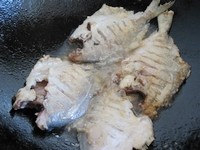 Steps for Making Braised Flatfish