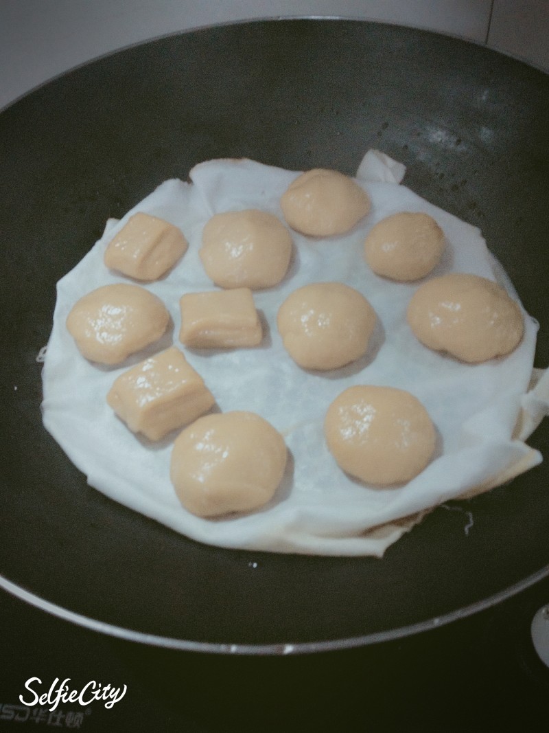 Yellow Sugar Steamed Buns