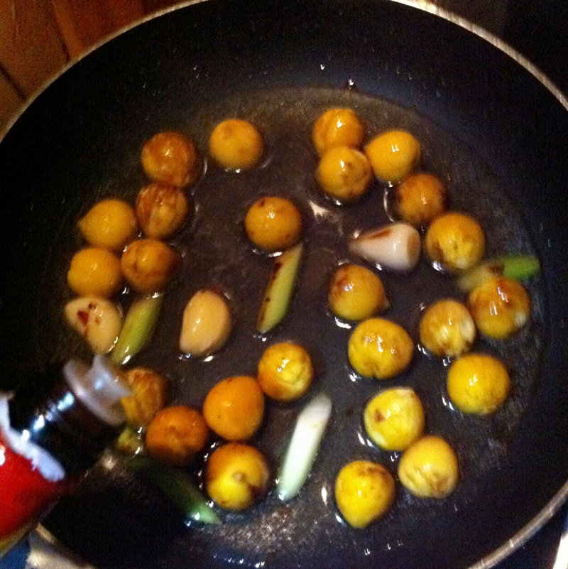 Steps for Pork Chop Braised with Chestnuts