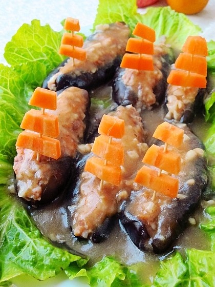 Smooth Sailing - Fresh Shrimp and Abalone Sauce Sea Cucumber