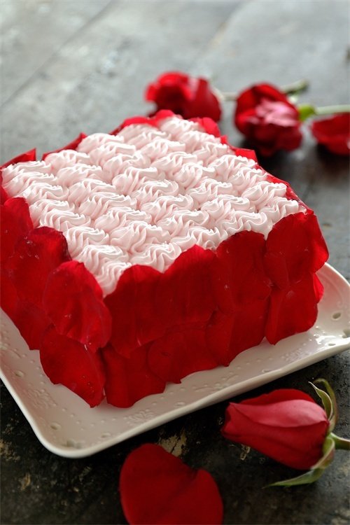 【Tomato Recipe】Rose Valentine's Day Cake - Sending a Rose Cake is Better Than Sending Roses