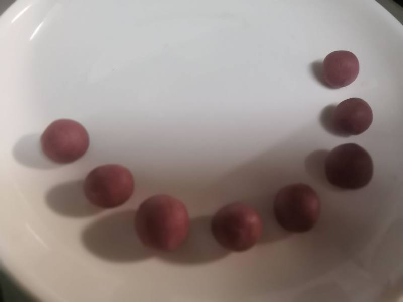 Steps for Making Four-color Glutinous Rice Balls