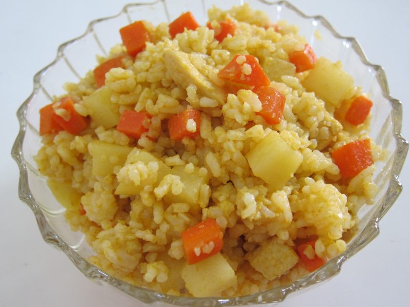 Turn Waste into Treasure: Curry Fried Rice with Meat