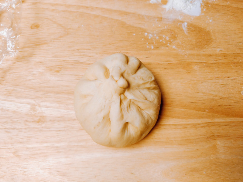 Cooking Steps for Egg Yolk, Pork Floss, Mashed Taro, and Red Bean Bun