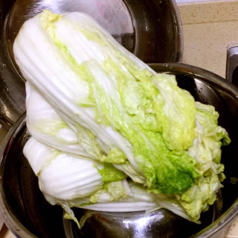 Steps for Making Spicy Cabbage