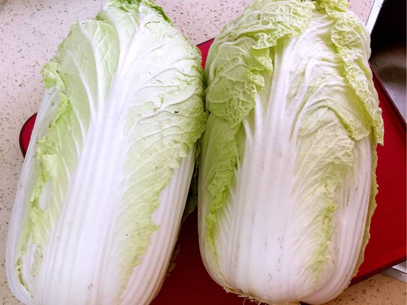 Steps for Making Spicy Cabbage