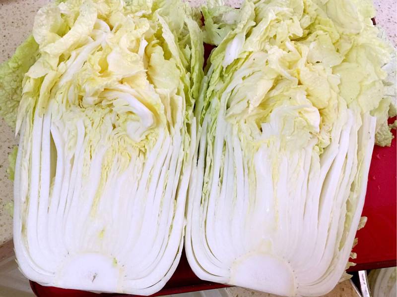 Steps for Making Spicy Cabbage