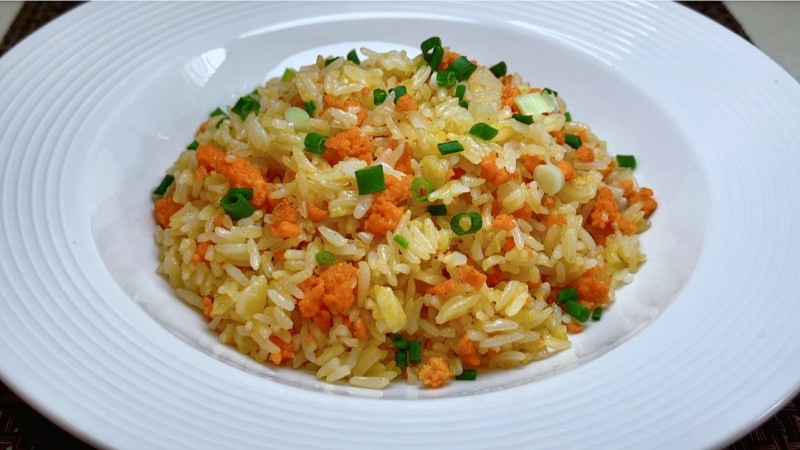 Steps for Cooking Sea Urchin Fried Rice
