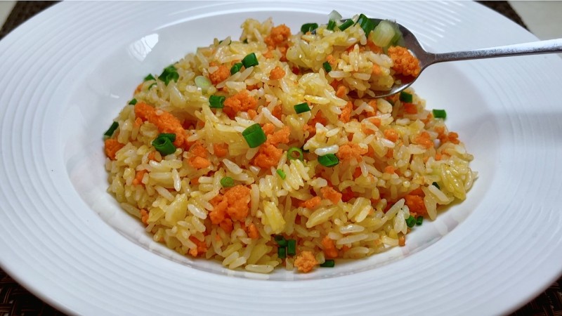Steps for Cooking Sea Urchin Fried Rice