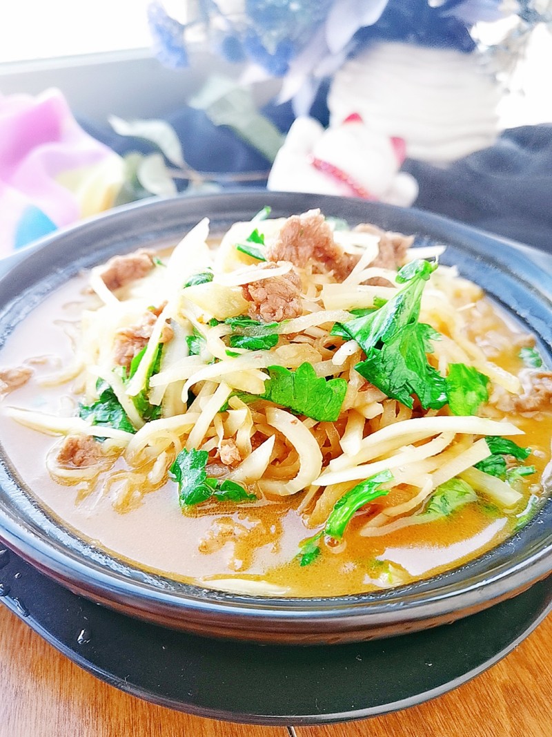 Stir-Fried Beef with Radish