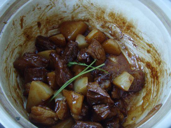 Savory Lamb with Radish: Braised Lamb with Radish Cooking Steps