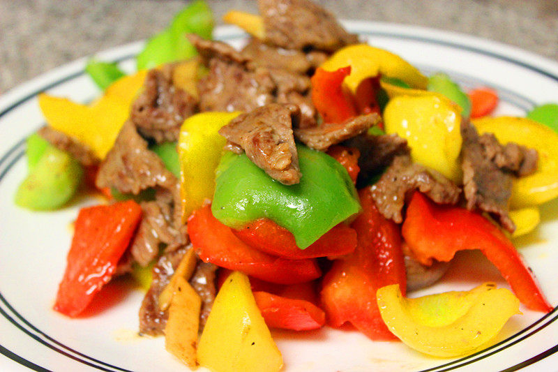 Steps for cooking Colorful Bell Pepper Beef