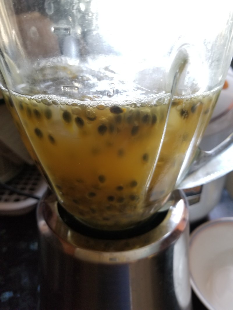 Steps to Make Passion Fruit Orange Juice