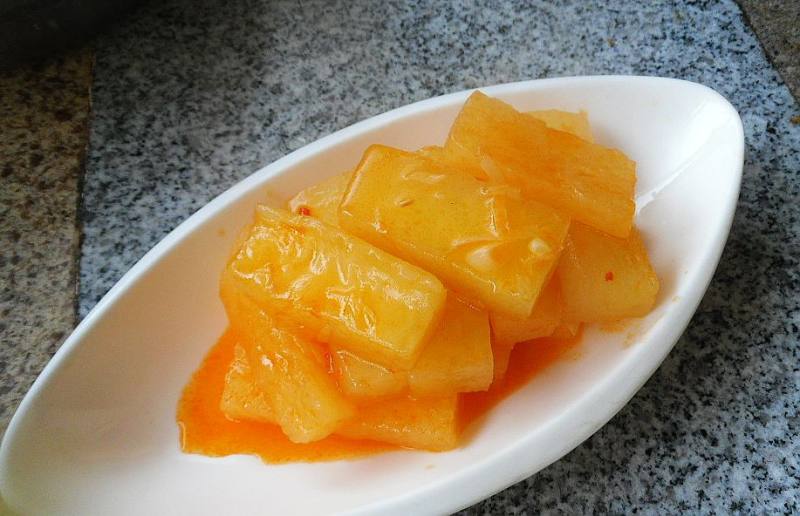 Steps for Cooking Thai Spicy Sauce Braised Winter Melon