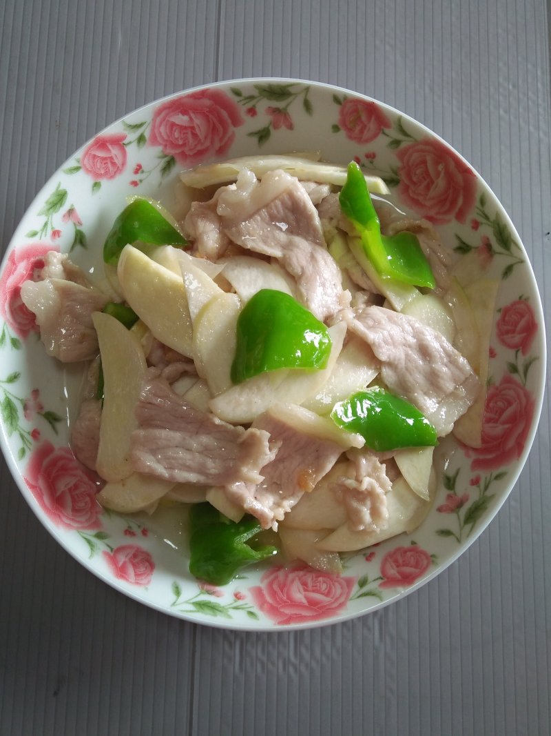 Stir-fried Pork with Bamboo Shoots