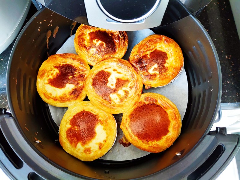 Steps for making Portuguese Egg Tart