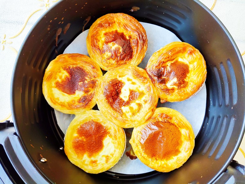 Steps for making Portuguese Egg Tart