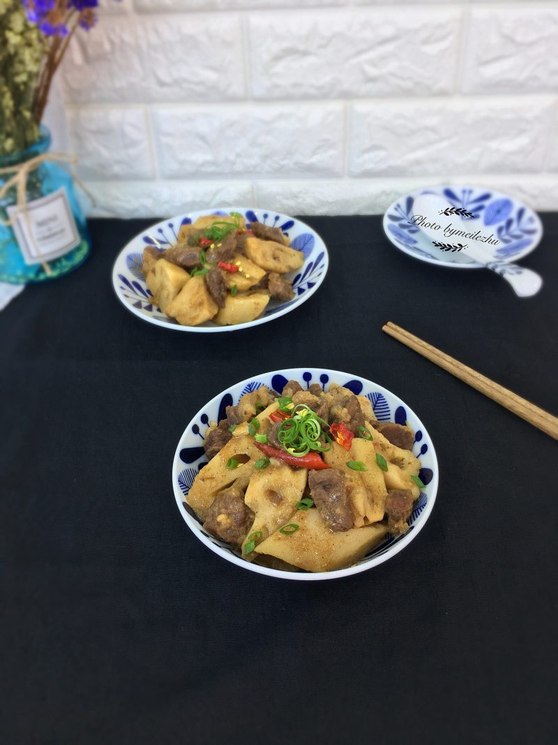 Steps for Cooking Lotus Root in Soy Sauce