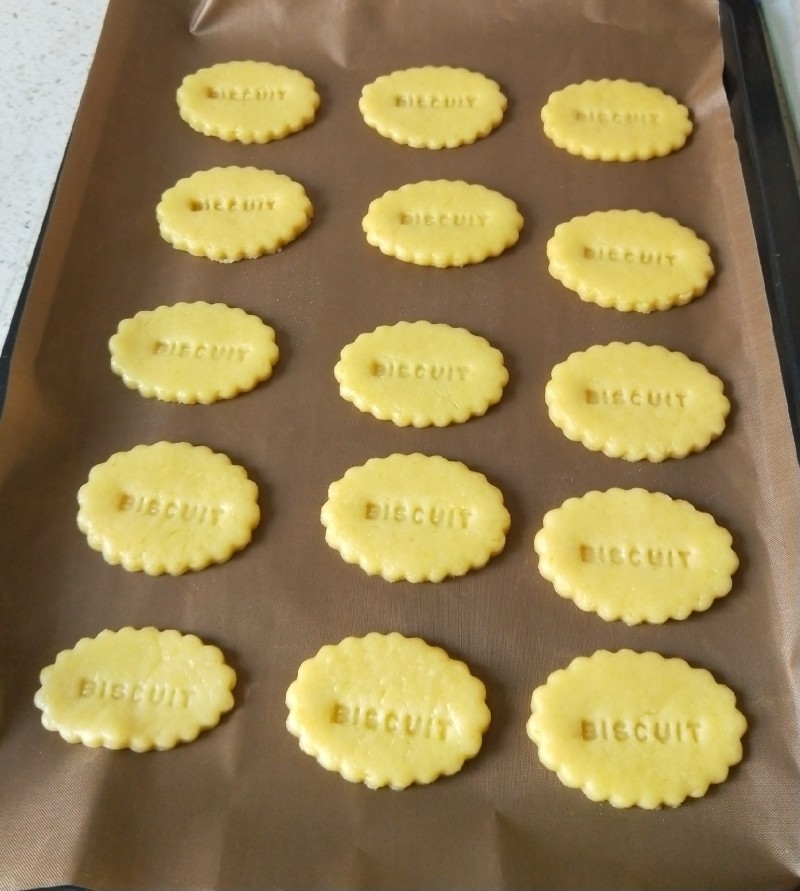 Steps for Making Homemade Whole Grain Cookies