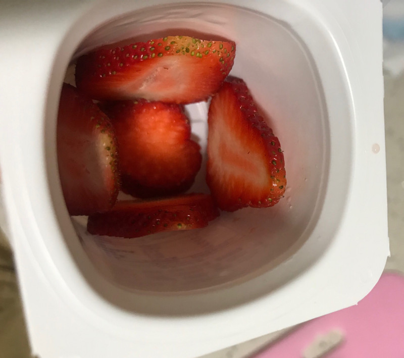 Steps to Make Strawberry Yogurt Jelly