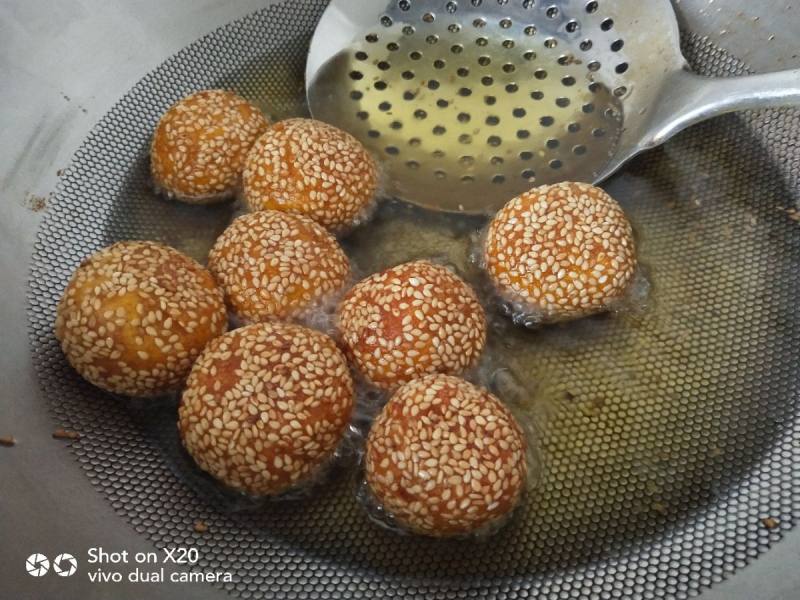 Steps to Make Pumpkin Glutinous Rice Sesame Balls