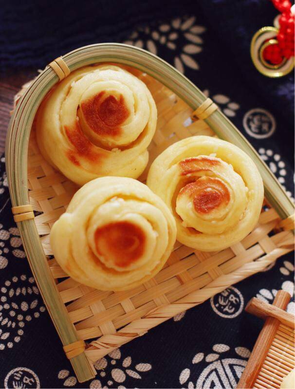 Steps for Making Pan-fried Bread