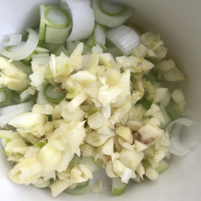 Step-by-Step Guide to Cooking Sautéed Bamboo Shoots with Shrimp