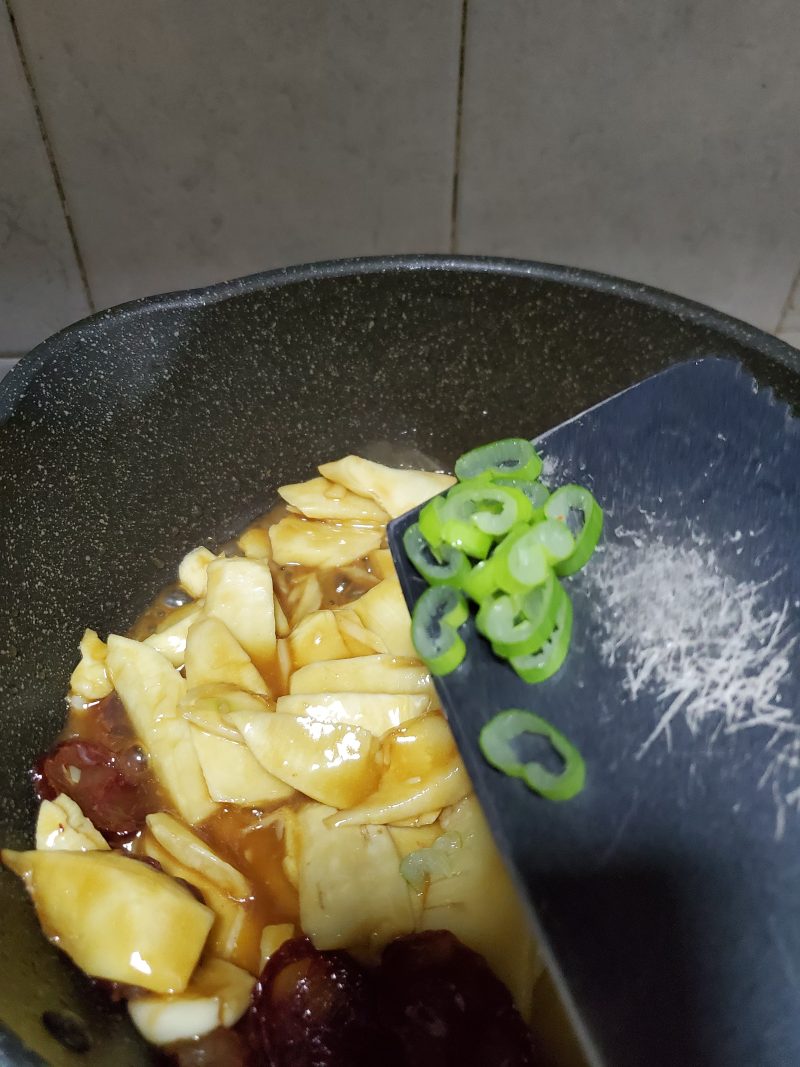 Chinese Sausage Stir-Fried Winter Bamboo Shoots Step by Step