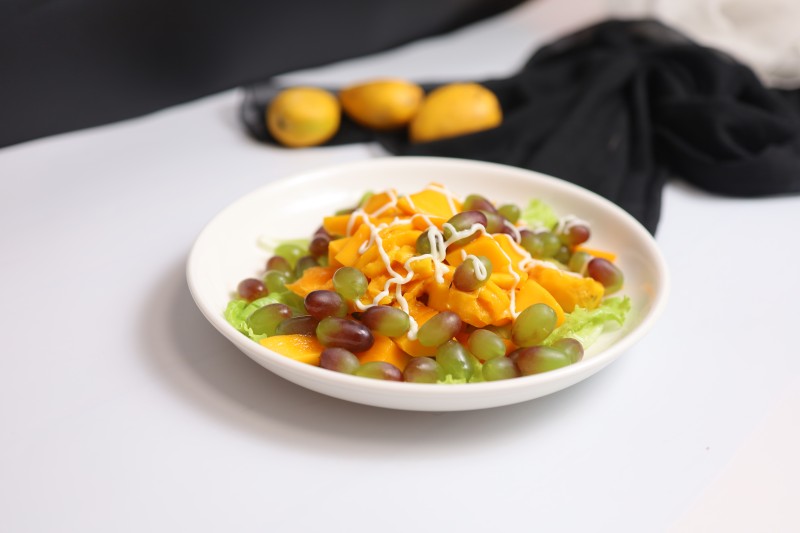 Grape Mango Salad