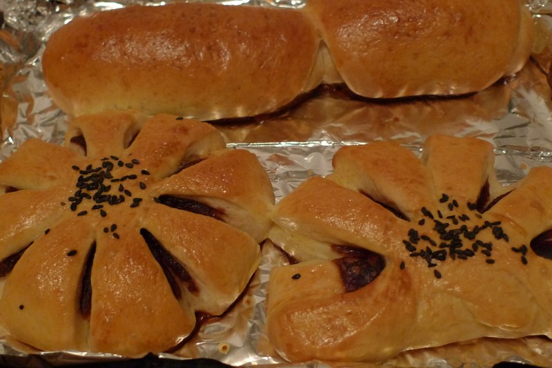 Steps for Making Red Bean Flower Bread