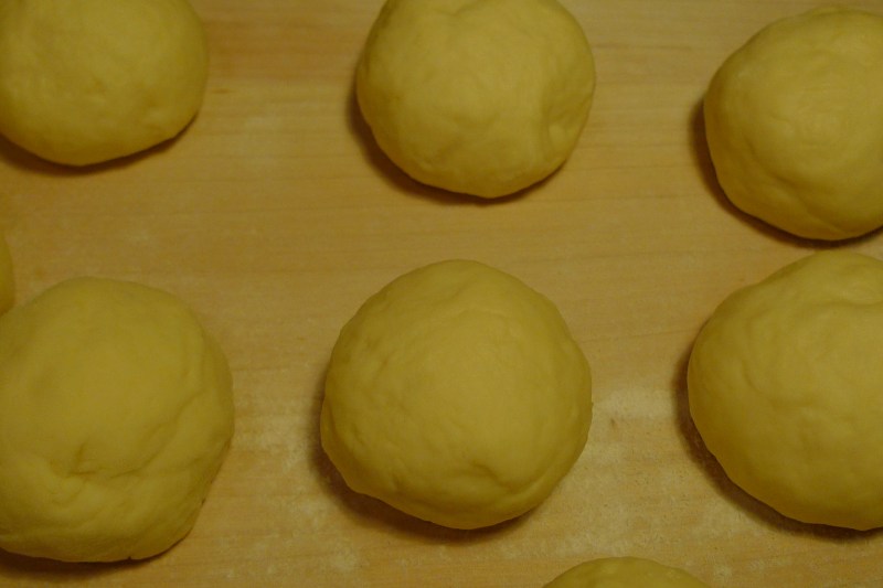 Steps for Making Red Bean Flower Bread