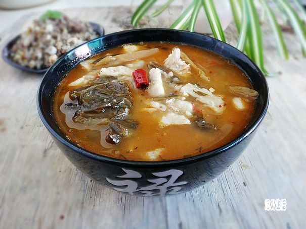 Sour and Spicy Taro Soup