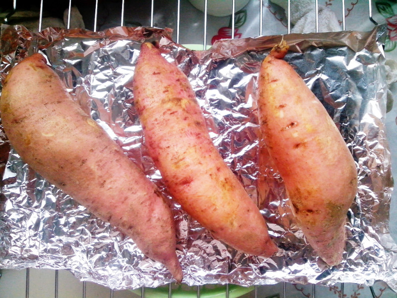 Steps for Baked Sweet Potatoes