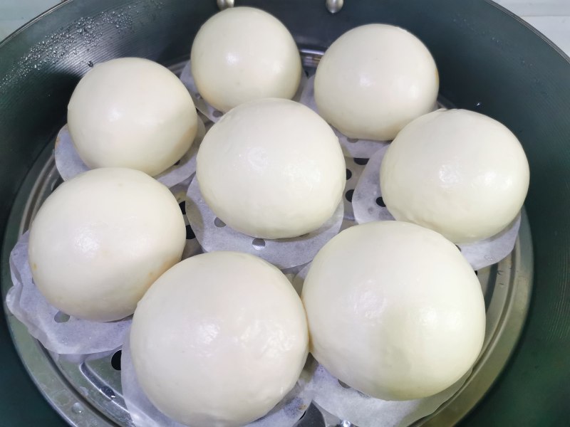 Steps for Making Old Dough Steamed Buns