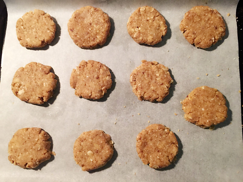 Steps for Making Oat Almond Cookies