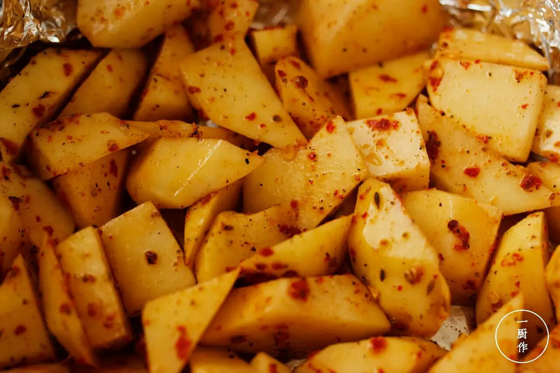 Steps for Olive Oil Roasted Potato Wedges in a Cast Iron Skillet