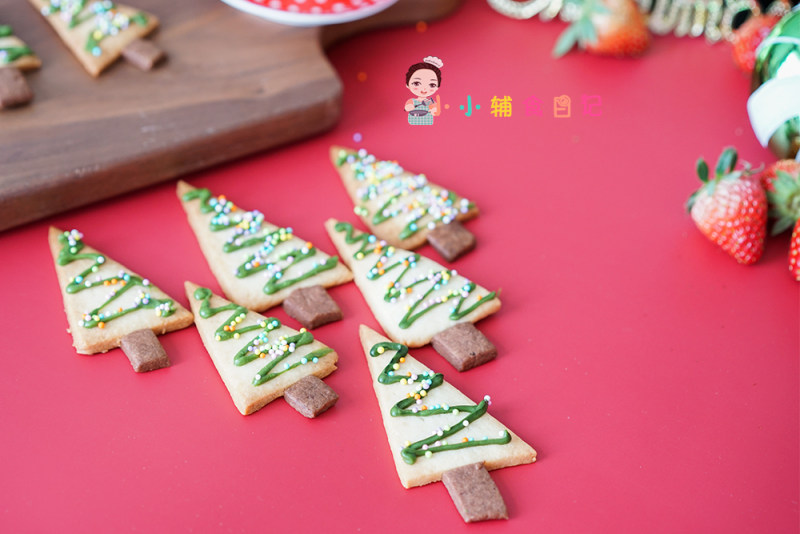 Christmas Tree Cookies for Ages 36 Months and Up