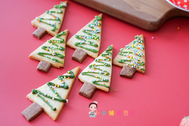 Christmas Tree Cookies for Ages 36 Months and Up