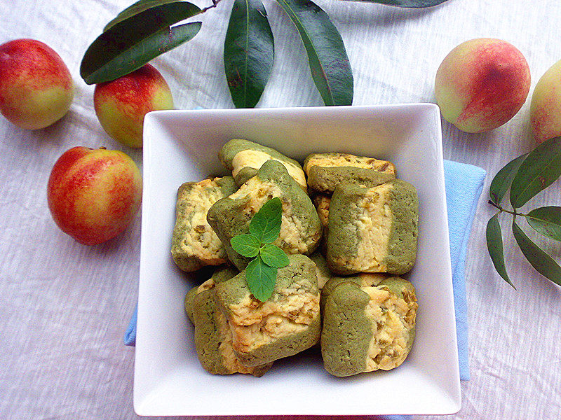 Exotic Bicolor Cookies