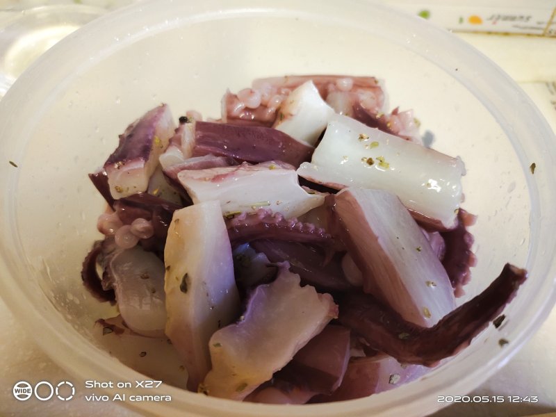 Step-by-Step Instructions for Octopus Vermicelli Salad