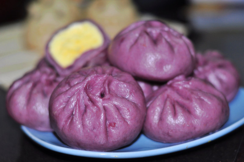 Enjoying Delicious Piglet Custard Buns & Purple Sweet Potato Red Bean Buns~~~~~~~~ Cooking Steps