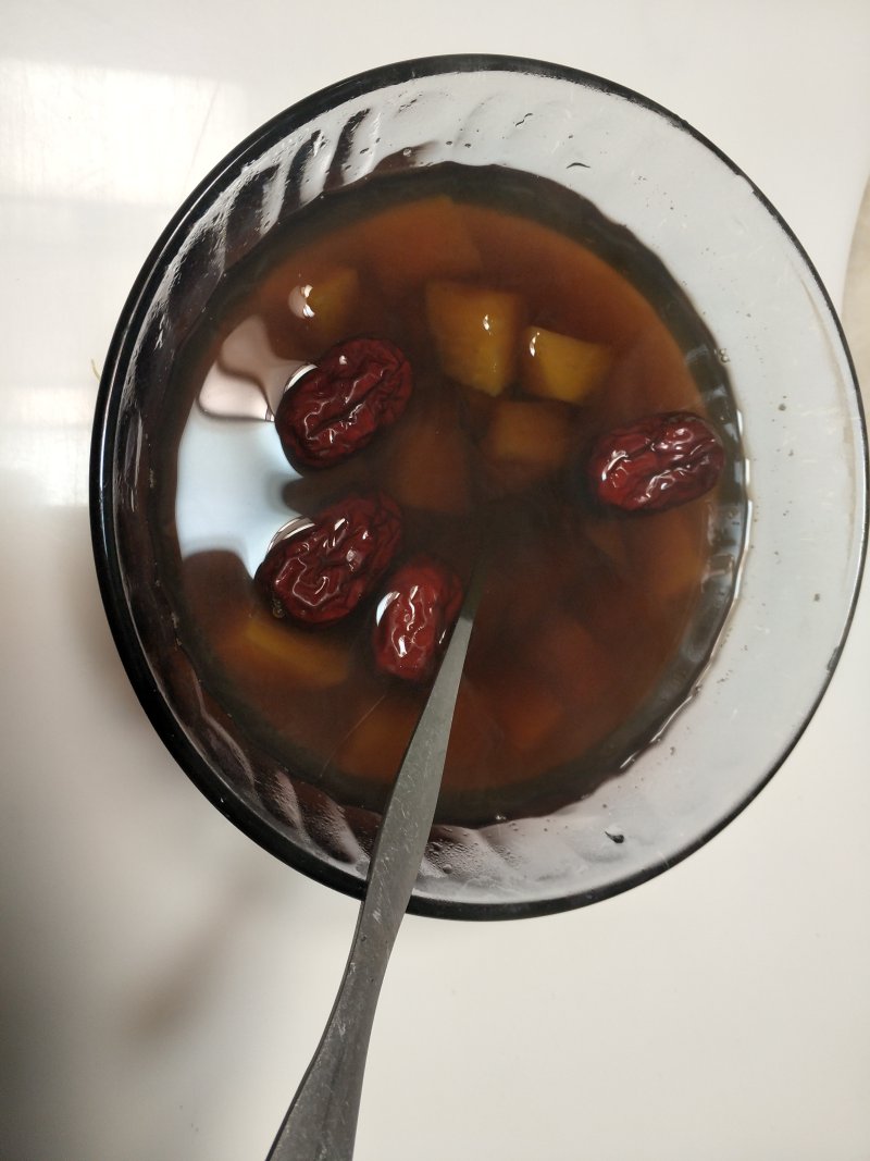 Red Date and Sweet Potato Sugar Water